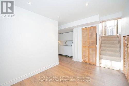 2 Geneva Crescent, Brampton, ON - Indoor Photo Showing Other Room