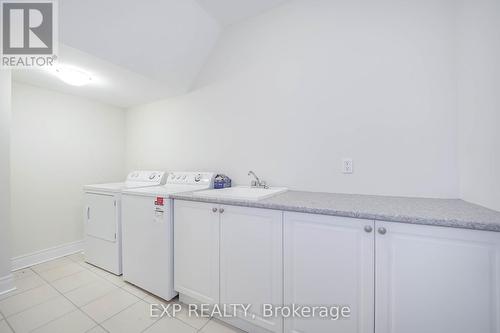 34 Bonnycastle Road, Markham, ON - Indoor Photo Showing Laundry Room