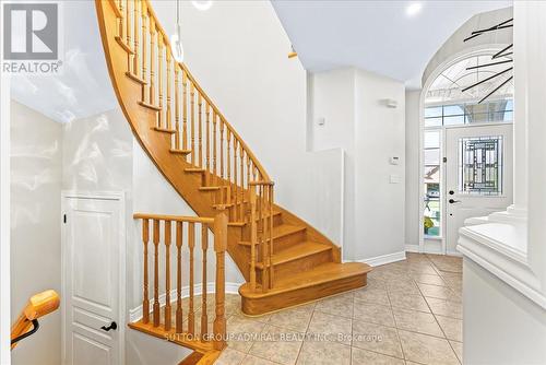 43 Grand Oak Drive, Richmond Hill, ON - Indoor Photo Showing Other Room