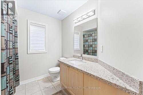 43 Grand Oak Drive, Richmond Hill, ON - Indoor Photo Showing Bathroom