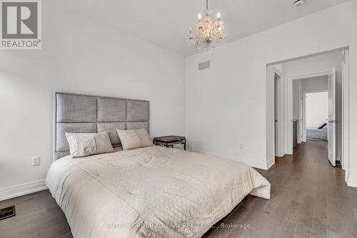 34 Globemaster Lane S, Richmond Hill, ON - Indoor Photo Showing Bedroom