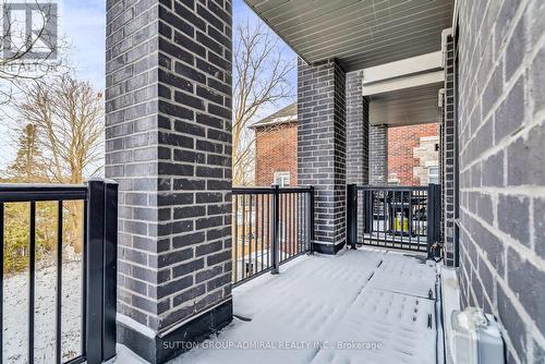 34 Globemaster Lane S, Richmond Hill, ON - Outdoor