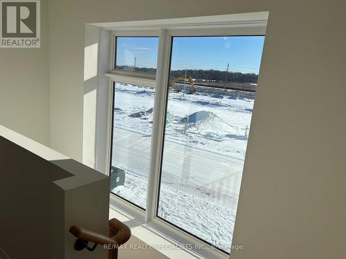 2 Prudhoe Terrace, Barrie, ON - Indoor Photo Showing Other Room