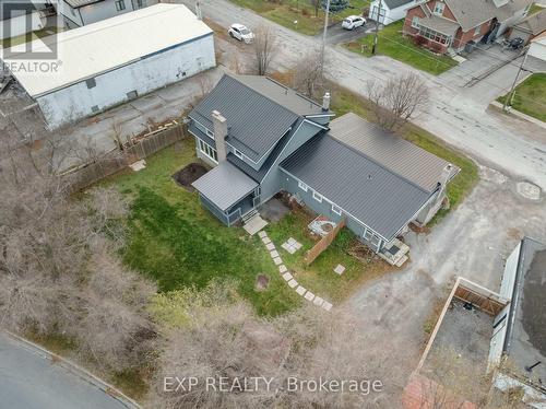 23 Ridley Street, Prince Edward County (Ameliasburgh), ON 