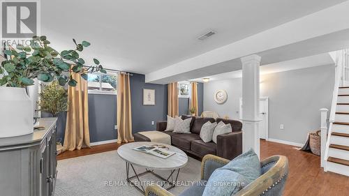 57 Princess Park Road, Ingersoll (Ingersoll - South), ON - Indoor Photo Showing Living Room