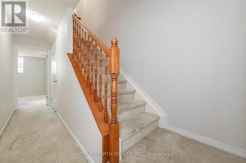 24 Lakepointe Drive, Ottawa, ON - Indoor Photo Showing Other Room