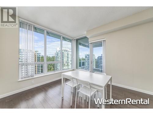 5728 Berton Avenue, Vancouver, BC - Indoor