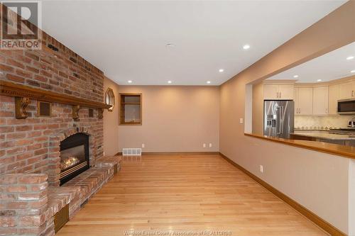 385 Lakeview Drive, Lakeshore, ON - Indoor With Fireplace