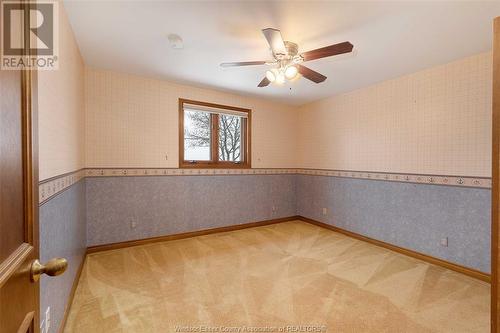 385 Lakeview Drive, Lakeshore, ON - Indoor Photo Showing Other Room