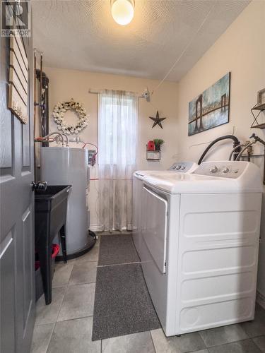 274 Marine Drive, Marystown, NL - Indoor Photo Showing Laundry Room