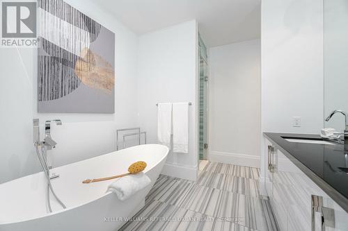 603 - 29 Queens Quay E, Toronto, ON - Indoor Photo Showing Bathroom