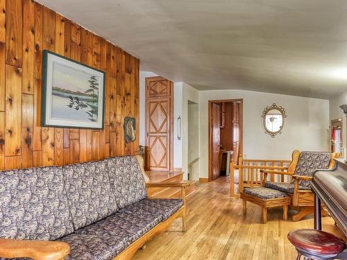 Hall d'entrÃ©e - 1810 Route Des Rivières, Saint-Lucien, QC - Indoor Photo Showing Living Room