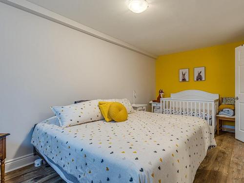 Master bedroom - 9029 Av. Henri-Julien, Montréal (Ahuntsic-Cartierville), QC - Indoor Photo Showing Bedroom