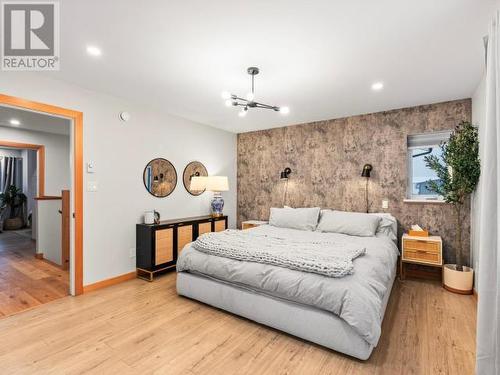 2 Scotia Lane, Whitehorse, YT - Indoor Photo Showing Bedroom