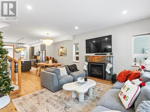 2 Scotia Lane, Whitehorse, YT - Indoor Photo Showing Living Room With Fireplace