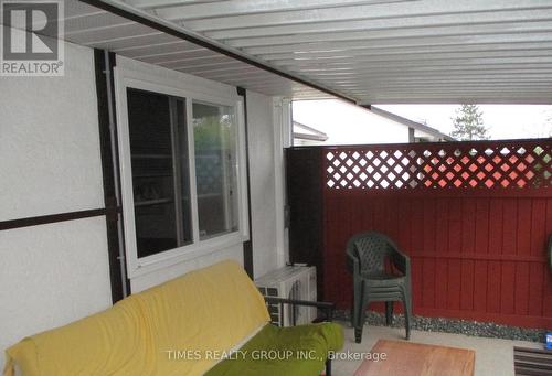 52 - 120 Finholm Street N, Parksville, BC - Outdoor With Exterior