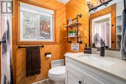 4 Stackwall Lane, Greater Madawaska, ON - Indoor Photo Showing Bathroom