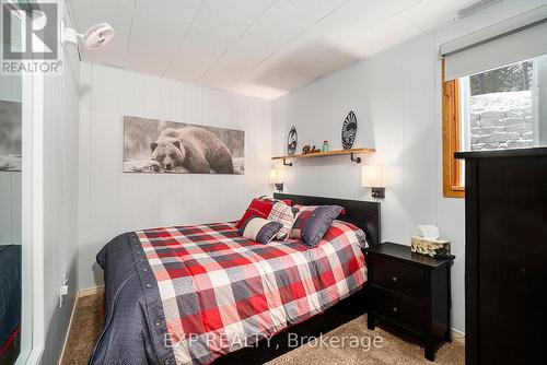 4 Stackwall Lane, Greater Madawaska, ON - Indoor Photo Showing Bedroom