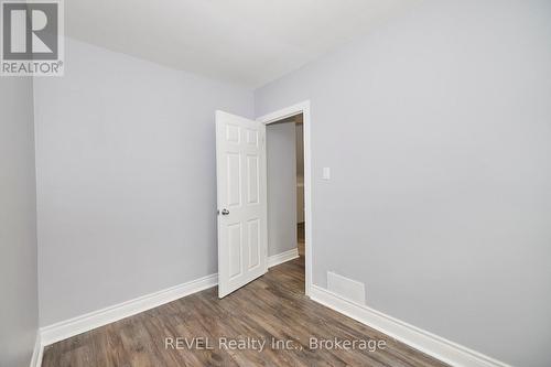 43 Cosby Avenue, St. Catharines (445 - Facer), ON - Indoor Photo Showing Other Room