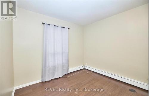 8 Pelham Road, St. Catharines (458 - Western Hill), ON - Indoor Photo Showing Other Room