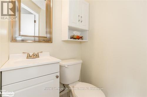 229 Bruce Road 23, Kincardine, ON - Indoor Photo Showing Bathroom