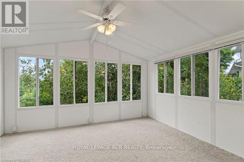 222 2Nd Avenue, Hanover, ON - Indoor Photo Showing Other Room