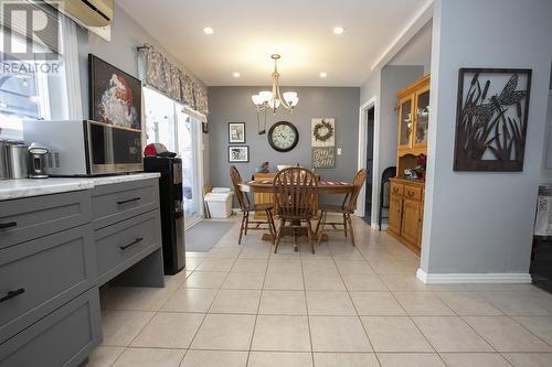 597 Pine St, Sault Ste. Marie, ON - Indoor Photo Showing Dining Room