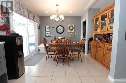 597 Pine St, Sault Ste. Marie, ON - Indoor Photo Showing Dining Room