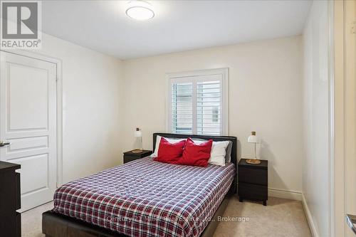 3083 Streamwood Passage, Oakville, ON - Indoor Photo Showing Bedroom