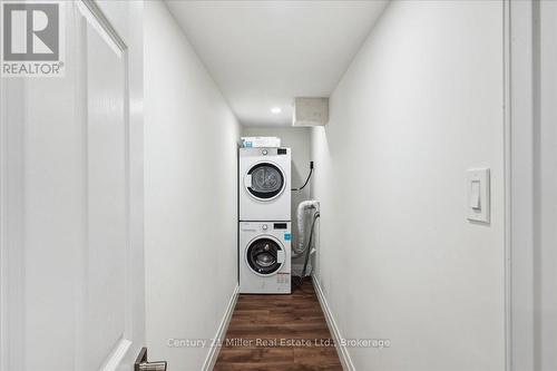 3083 Streamwood Passage, Oakville, ON - Indoor Photo Showing Laundry Room