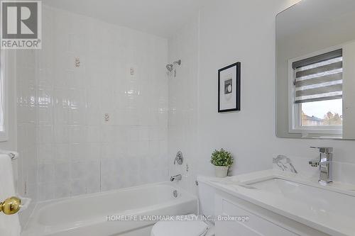 298 Harbord Street, Markham, ON - Indoor Photo Showing Bathroom