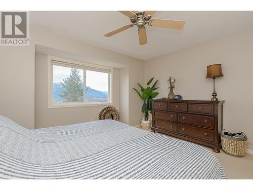 110 Red Rock Crescent, Enderby, BC - Indoor Photo Showing Bedroom