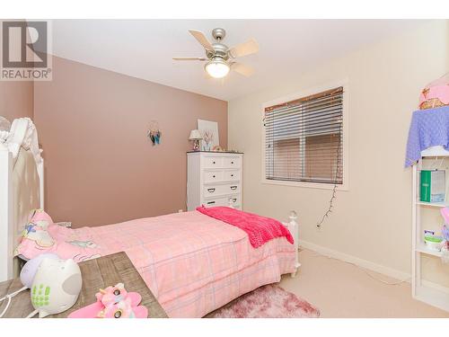 110 Red Rock Crescent, Enderby, BC - Indoor Photo Showing Bedroom