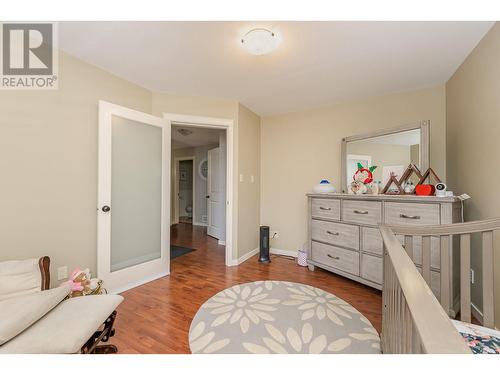 110 Red Rock Crescent, Enderby, BC - Indoor Photo Showing Bedroom