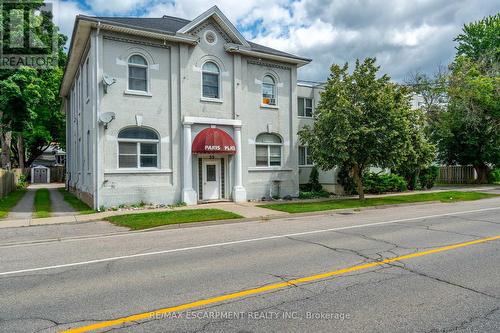 55 Willow Street, Brant, ON - Outdoor With Facade