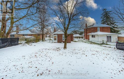 19 Paisley Heights, Cambridge, ON - Outdoor