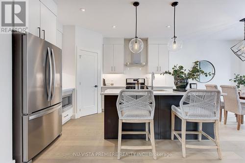 2314 Wickerson Road, London, ON - Indoor Photo Showing Kitchen