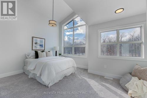 2314 Wickerson Road, London, ON - Indoor Photo Showing Bedroom