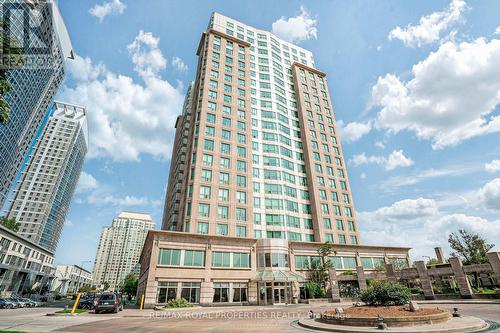 Ph208 - 8 Lee Centre Drive, Toronto, ON - Outdoor With Facade