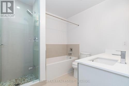 113 - 317 Broward Way, Innisfil, ON - Indoor Photo Showing Bathroom