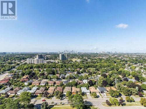 419 - 1333 Bloor Street, Mississauga, ON - Outdoor With View