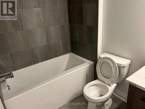 93 Windtree Way W, Halton Hills, ON - Indoor Photo Showing Bathroom