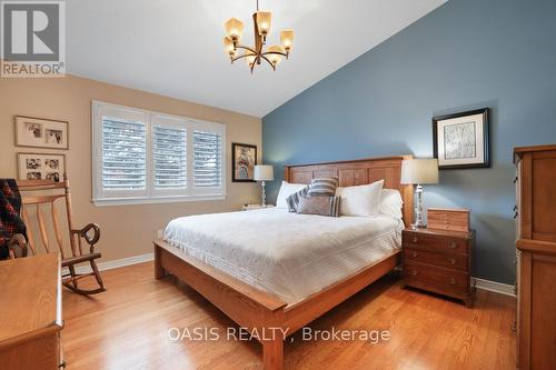 62 Waterthrush Crescent, Ottawa, ON - Indoor Photo Showing Bedroom