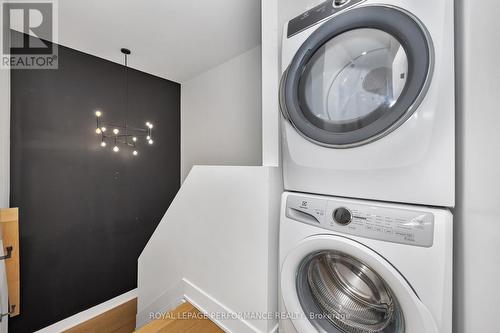 284 Dovercourt Avenue, Ottawa, ON - Indoor Photo Showing Laundry Room