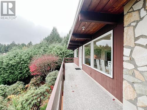 563 St. Giles Road, West Vancouver, BC - Outdoor