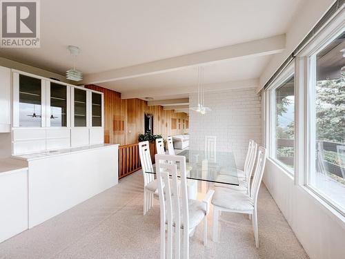 563 St. Giles Road, West Vancouver, BC - Indoor Photo Showing Dining Room