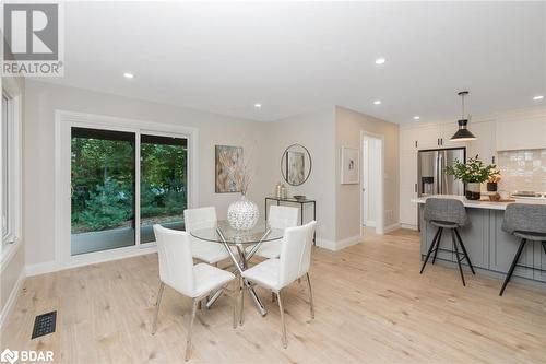 9793 8Th Line, Georgetown, ON - Indoor Photo Showing Dining Room