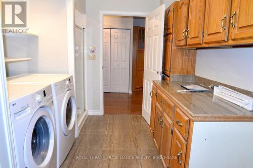 16 James Street, Kingston (East Of Sir John A. Blvd), ON - Indoor Photo Showing Laundry Room