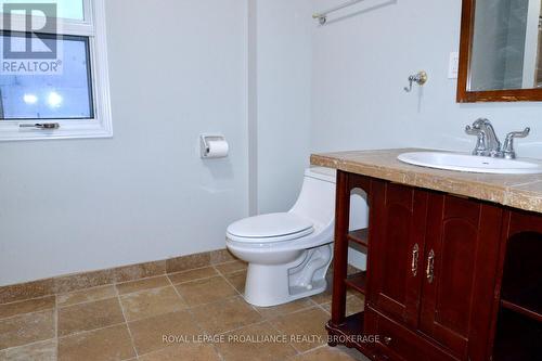 16 James Street, Kingston (East Of Sir John A. Blvd), ON - Indoor Photo Showing Bathroom