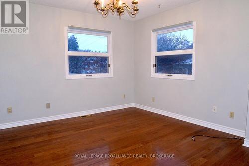 16 James Street, Kingston (East Of Sir John A. Blvd), ON - Indoor Photo Showing Other Room